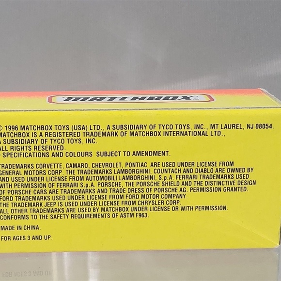 Vintage Red 1997 Chevrolet Corvetter C5 Matchbox w/Box - Picture 3 of 4